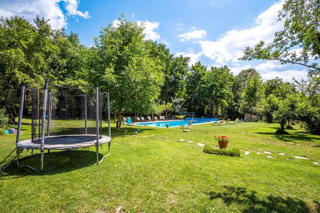 Garmen Hills Guest Houses Exterior foto