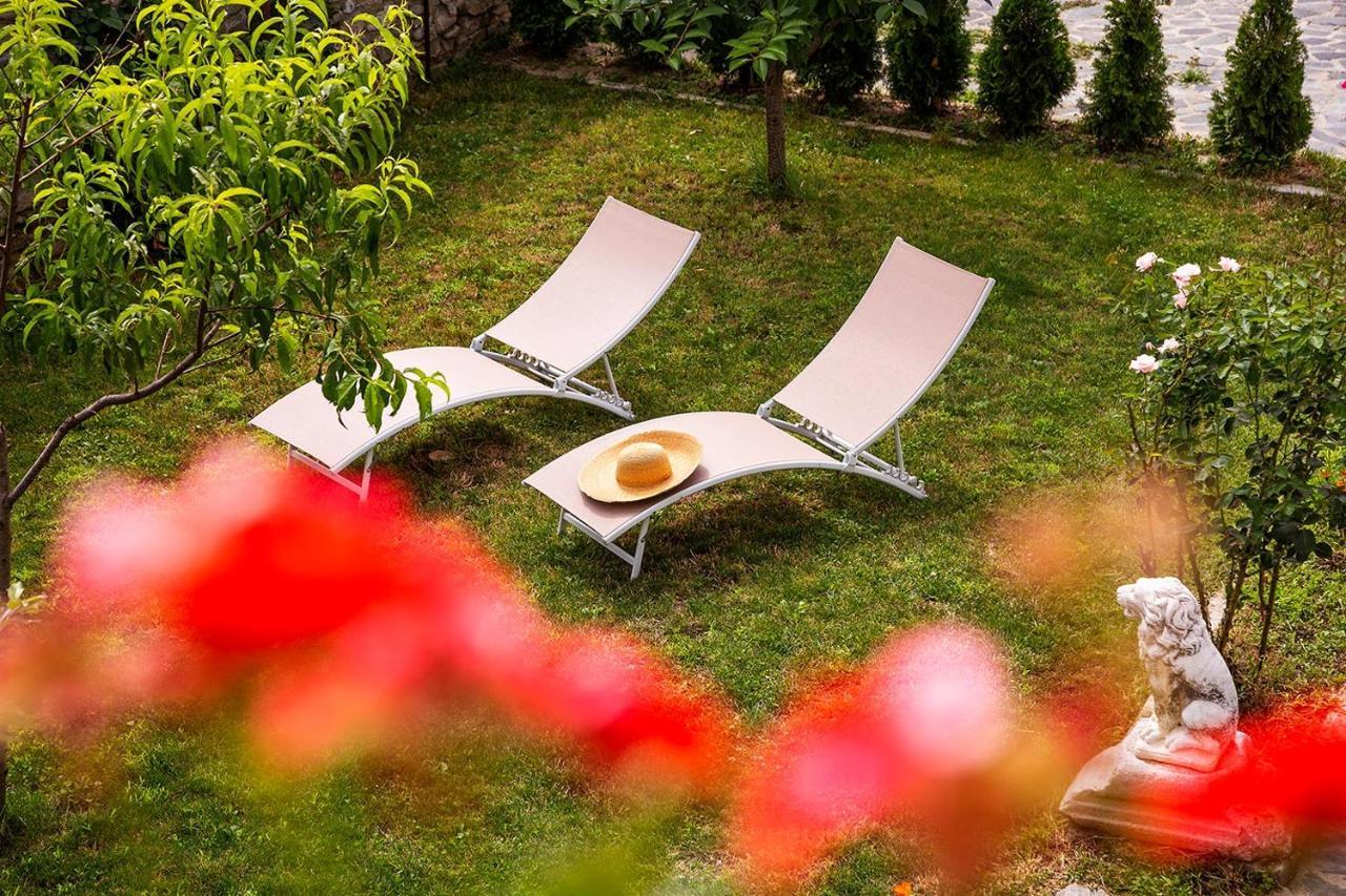 Garmen Hills Guest Houses Exterior foto